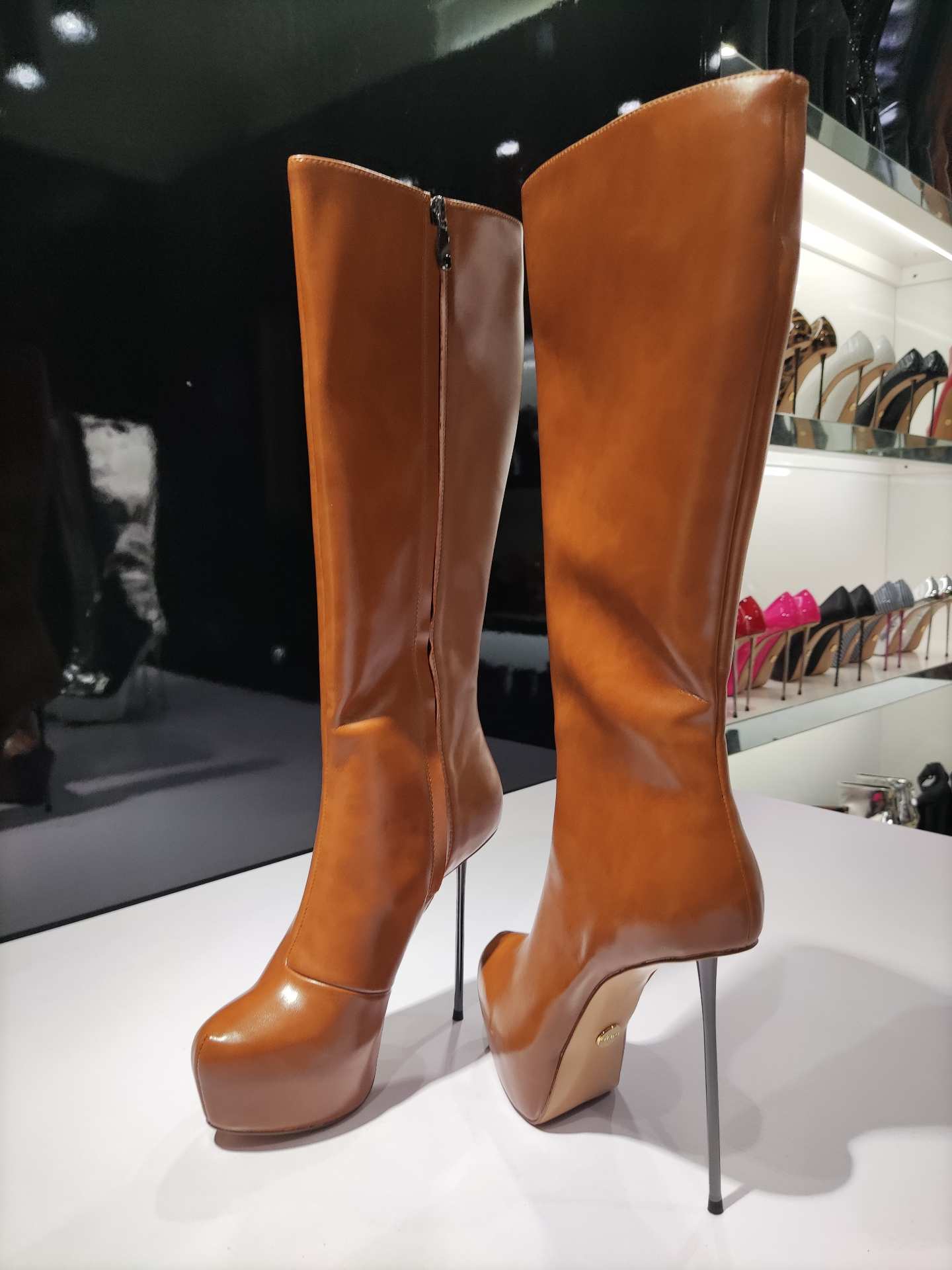 BEVERLEY BROWN MATTE