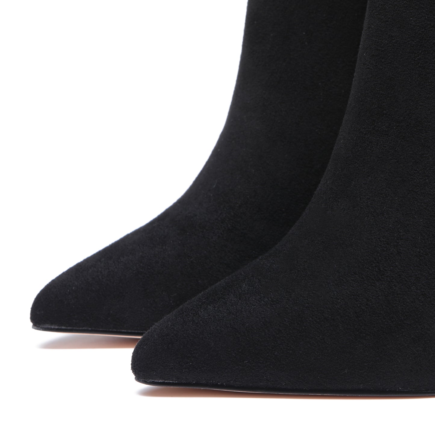 ALIA BLACK VELOUR