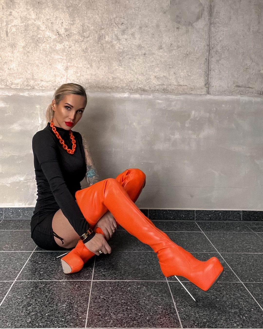 BRISA ORANGE MATTE