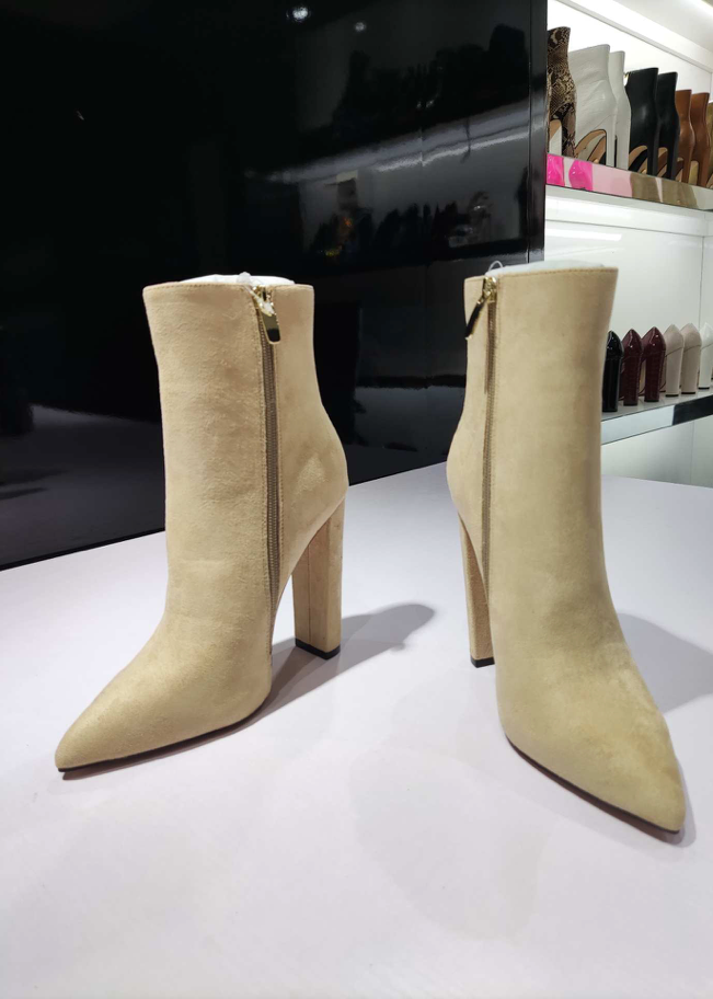 ALIA BEIGE VELOUR