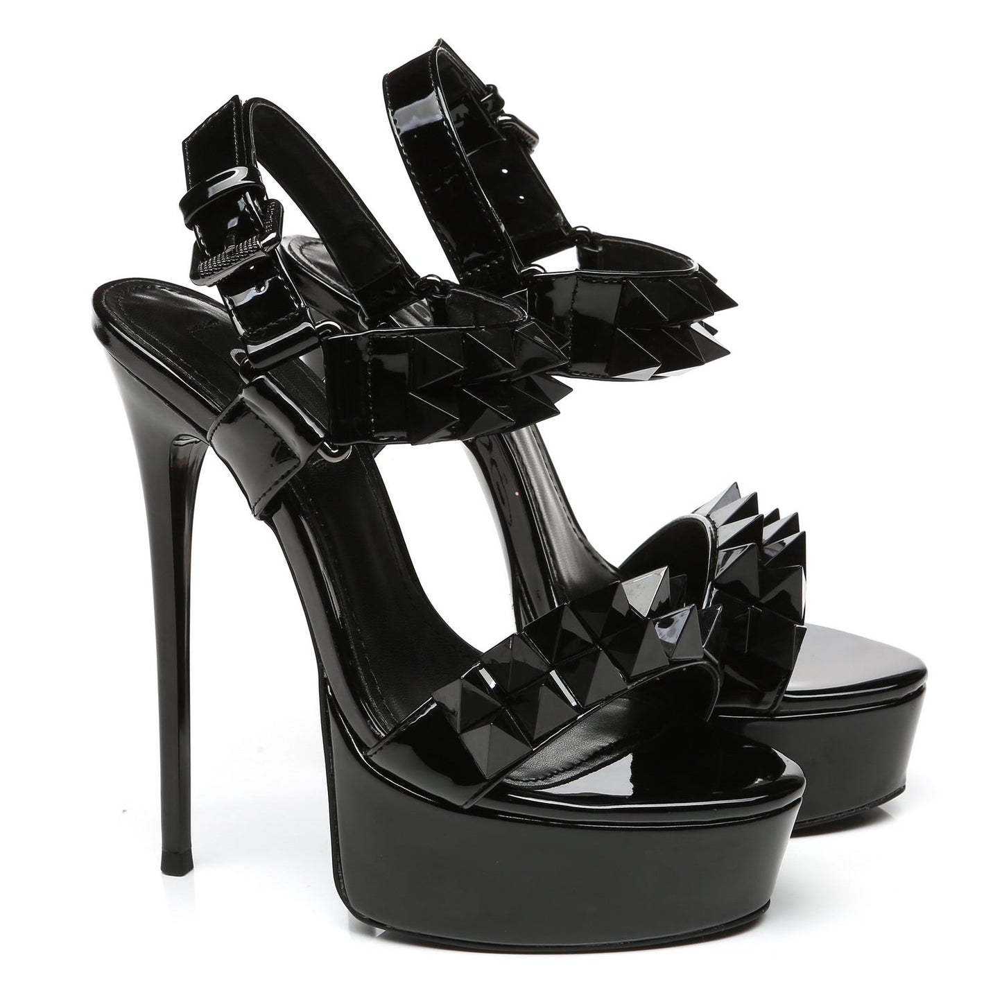 MISS GIARO BLACK SHINY
