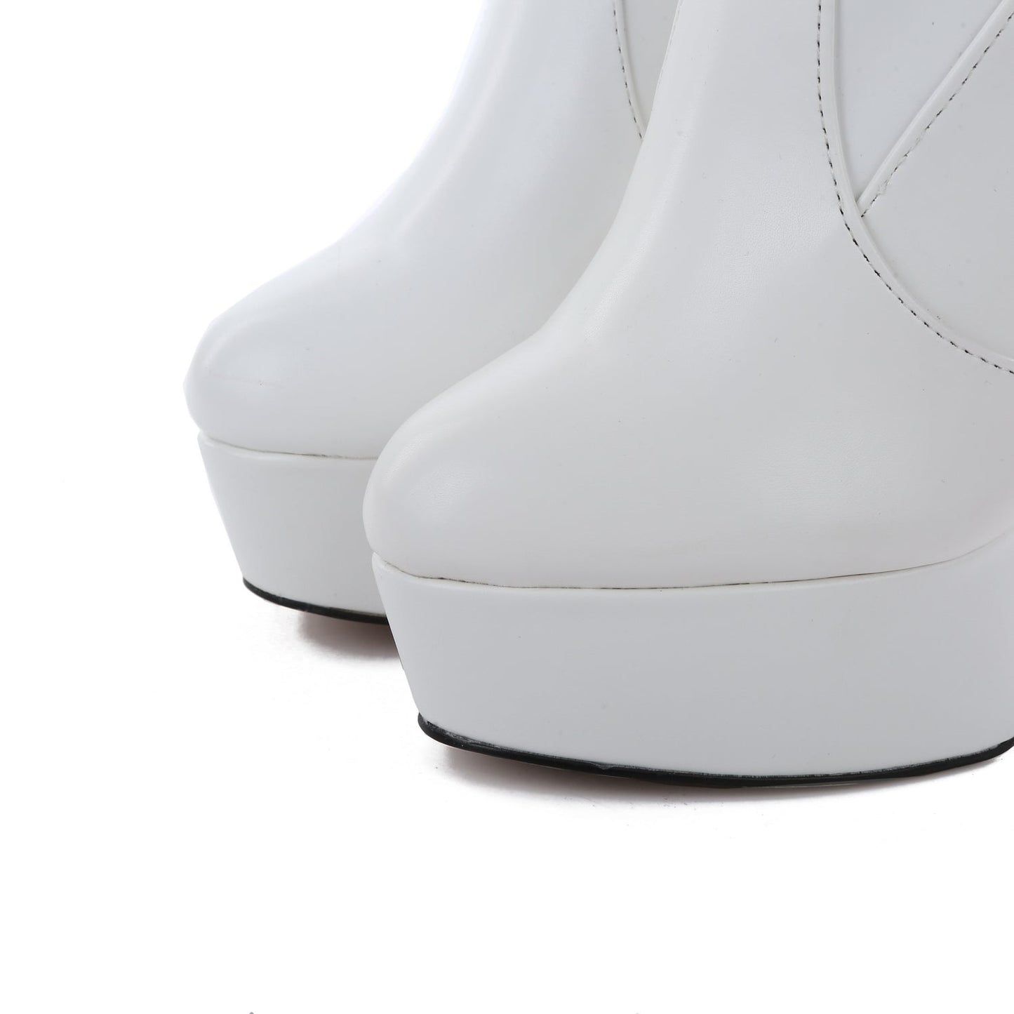 SUTTON WHITE MATTE