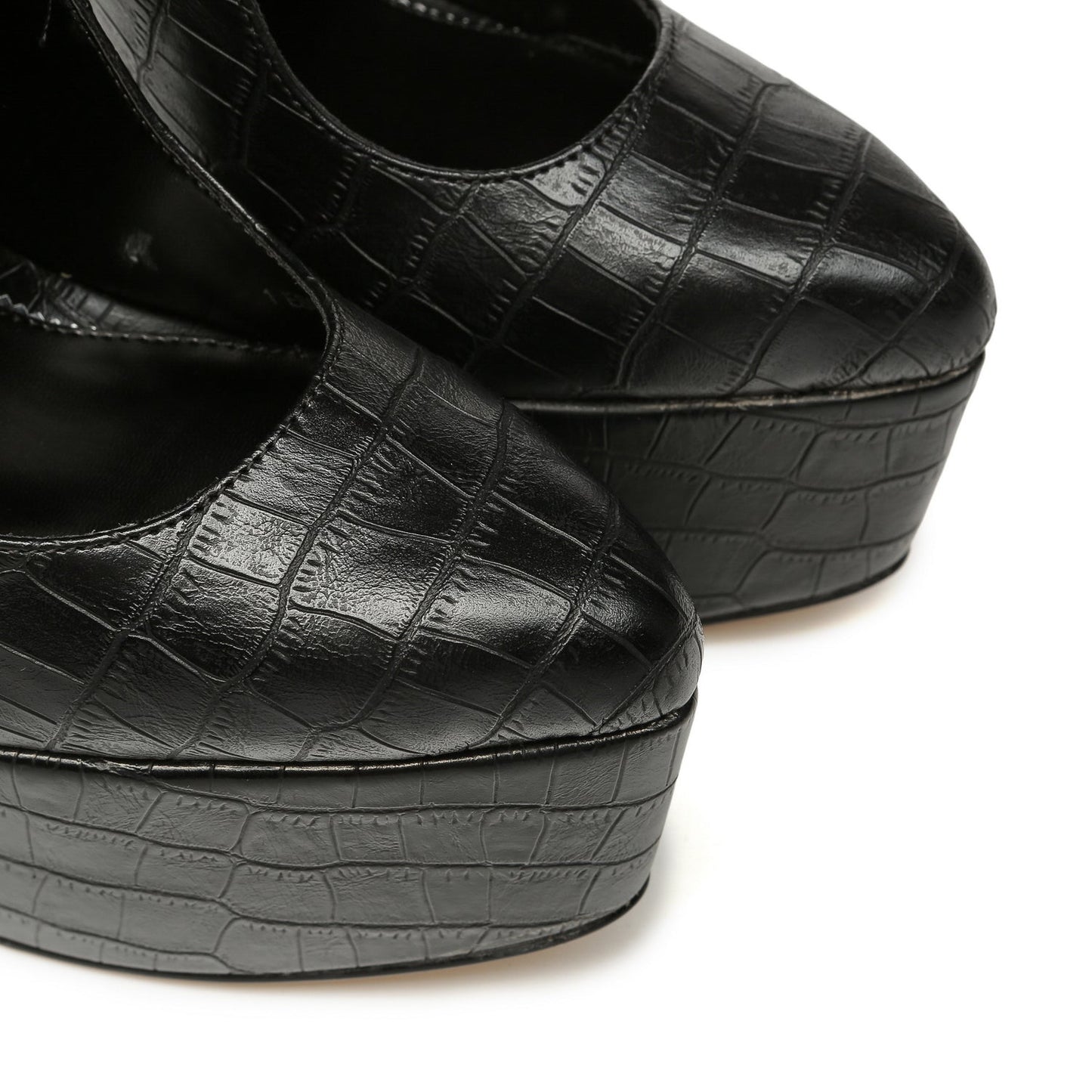 ESSENCE CROCK BLACK