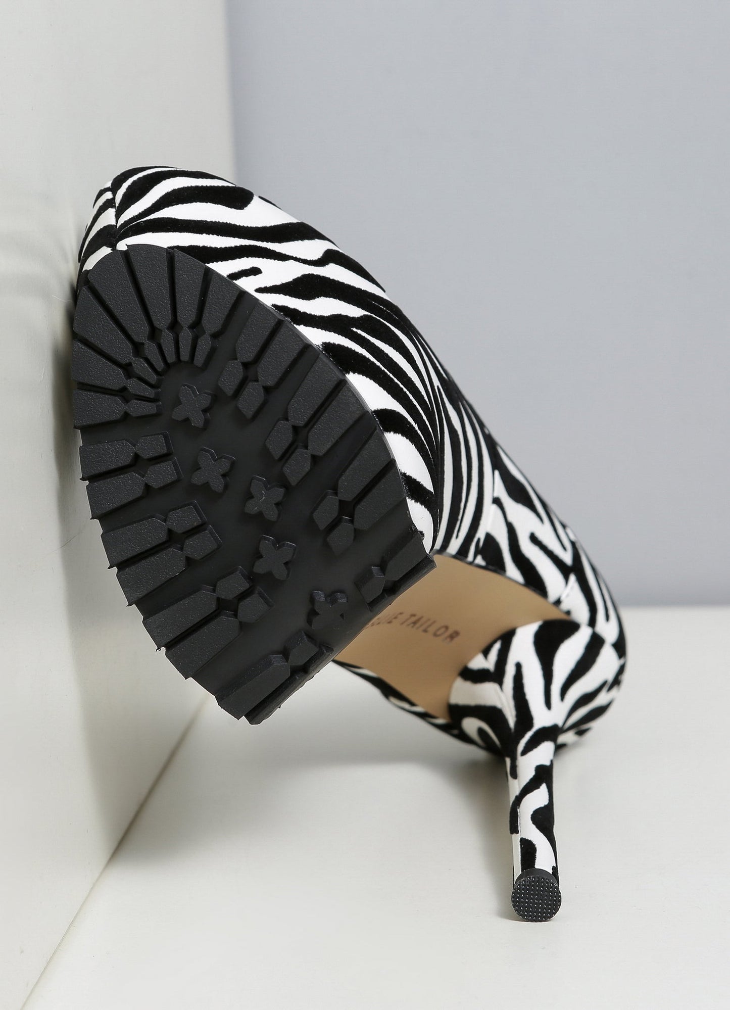 JAMIE ZEBRA