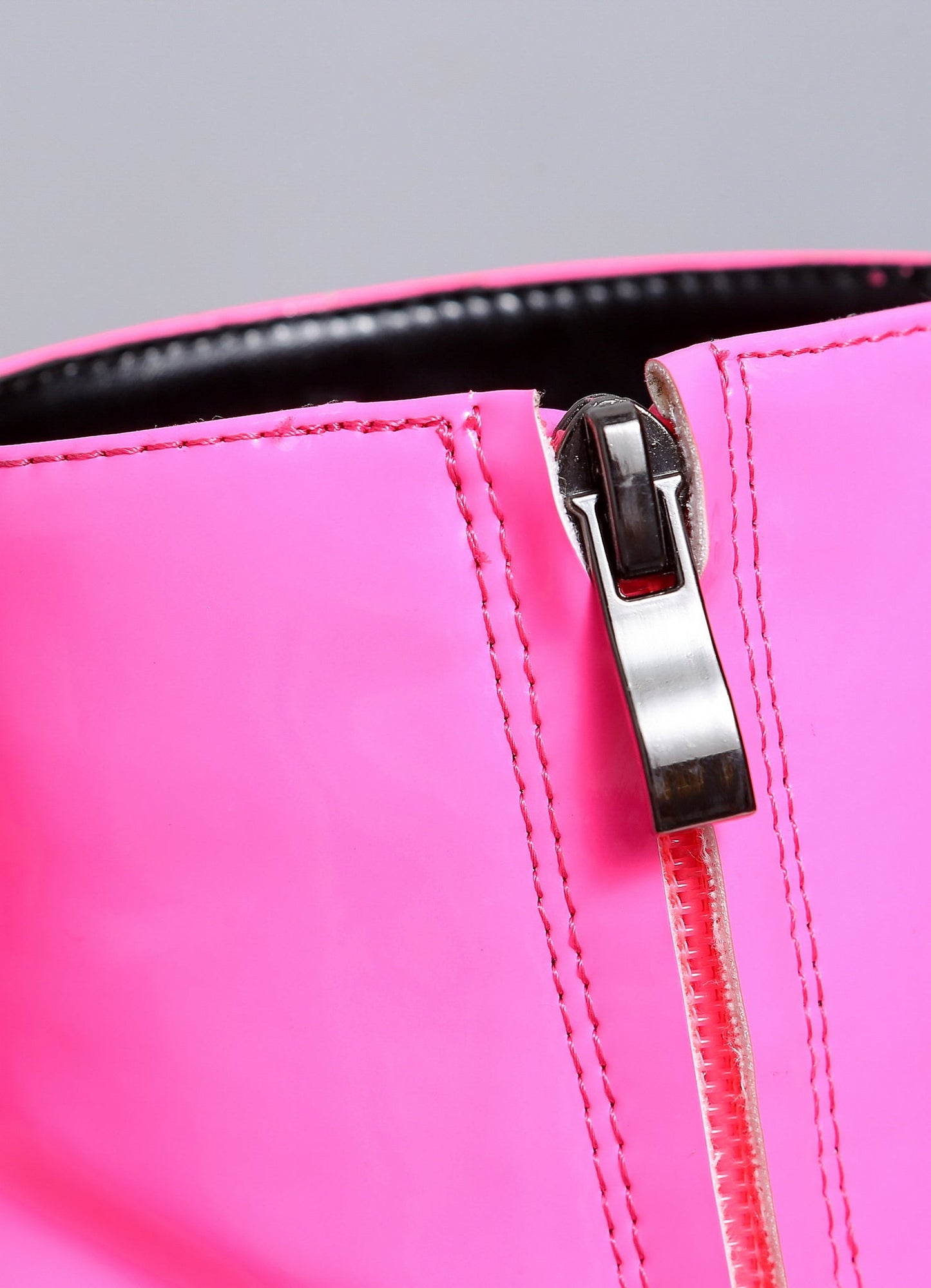 ANTONIA FUCHSIA SHINY