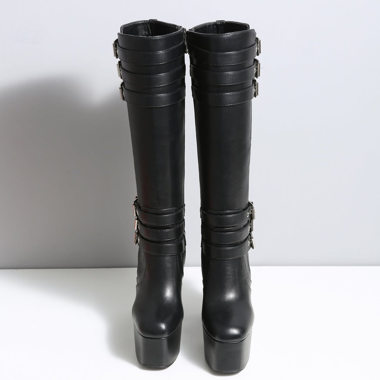TACKLE BLACK MATTE