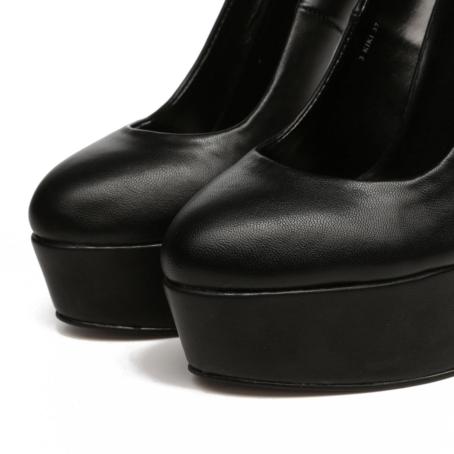 KIKI BLACK MATTE