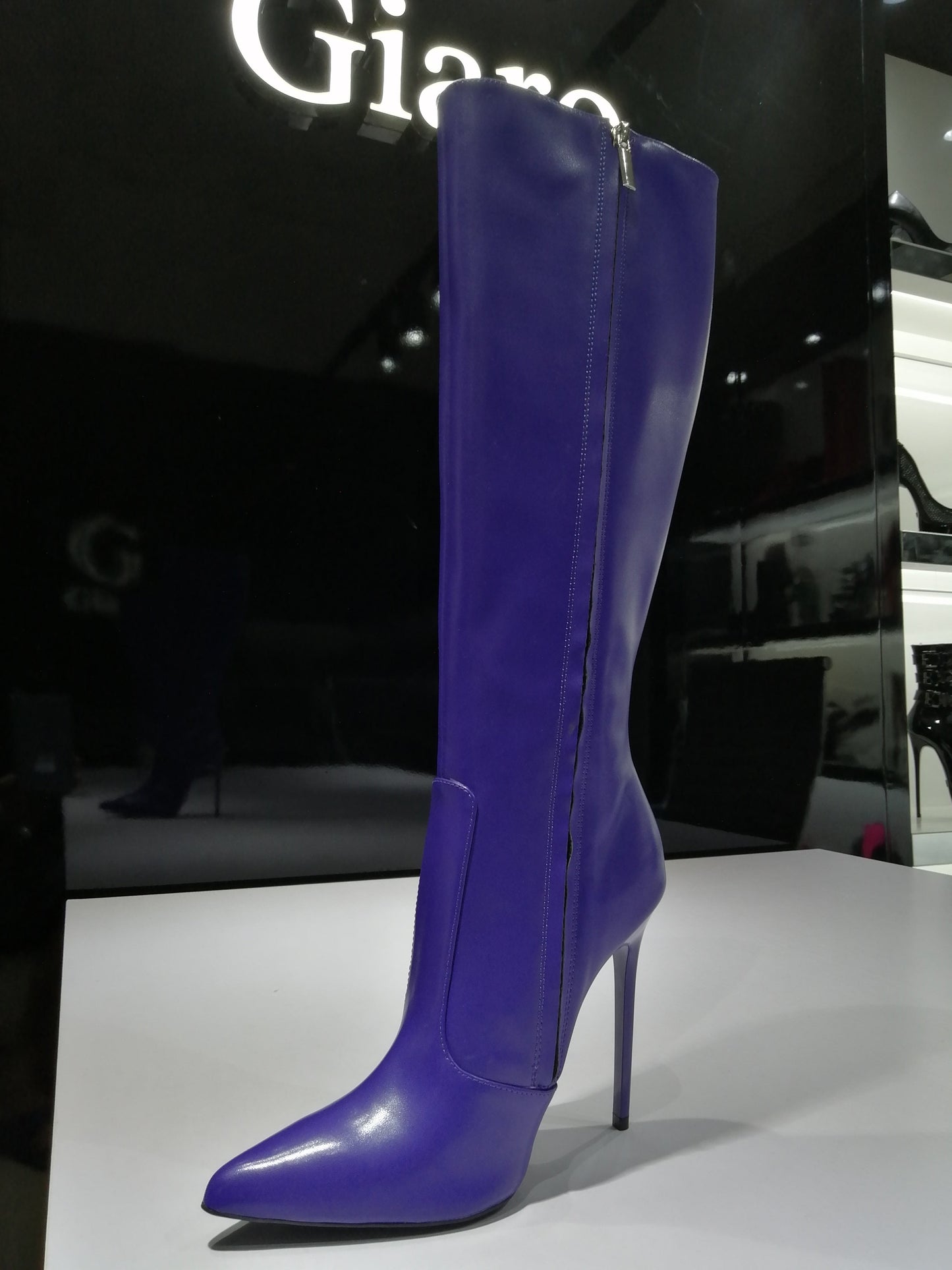 ZIRA , LILAC