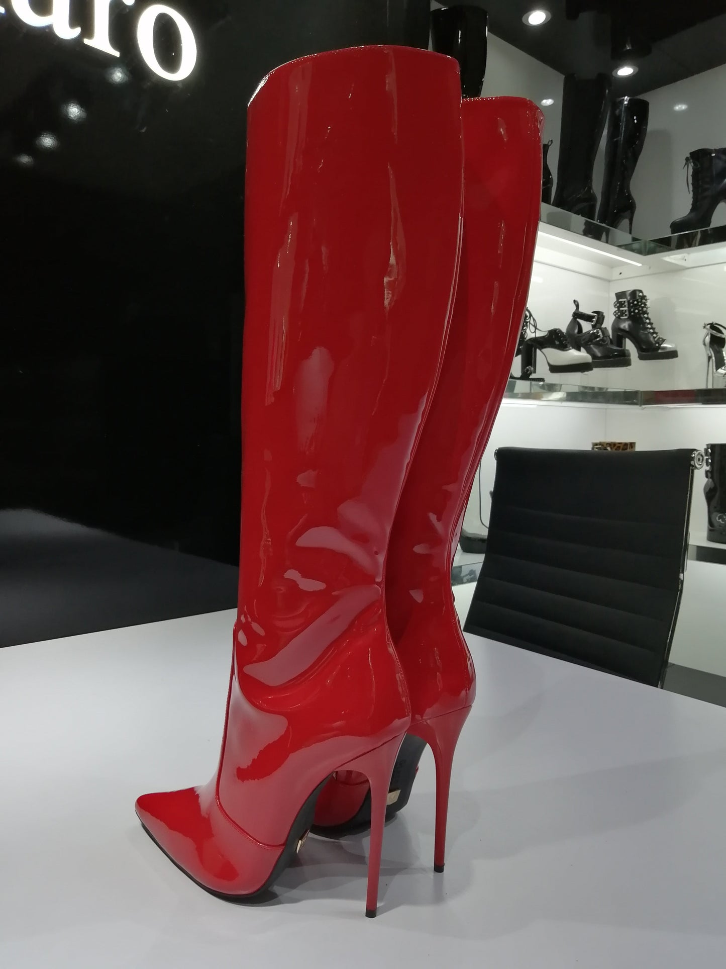 ZIRA , RED SHINY