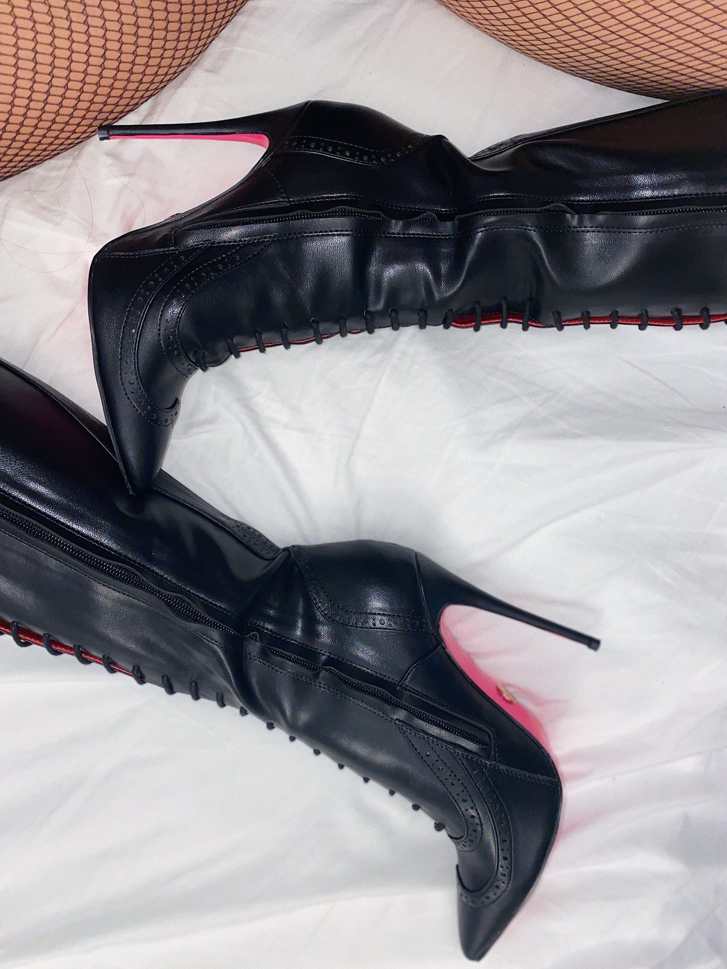 MILANA BLACK MATTE