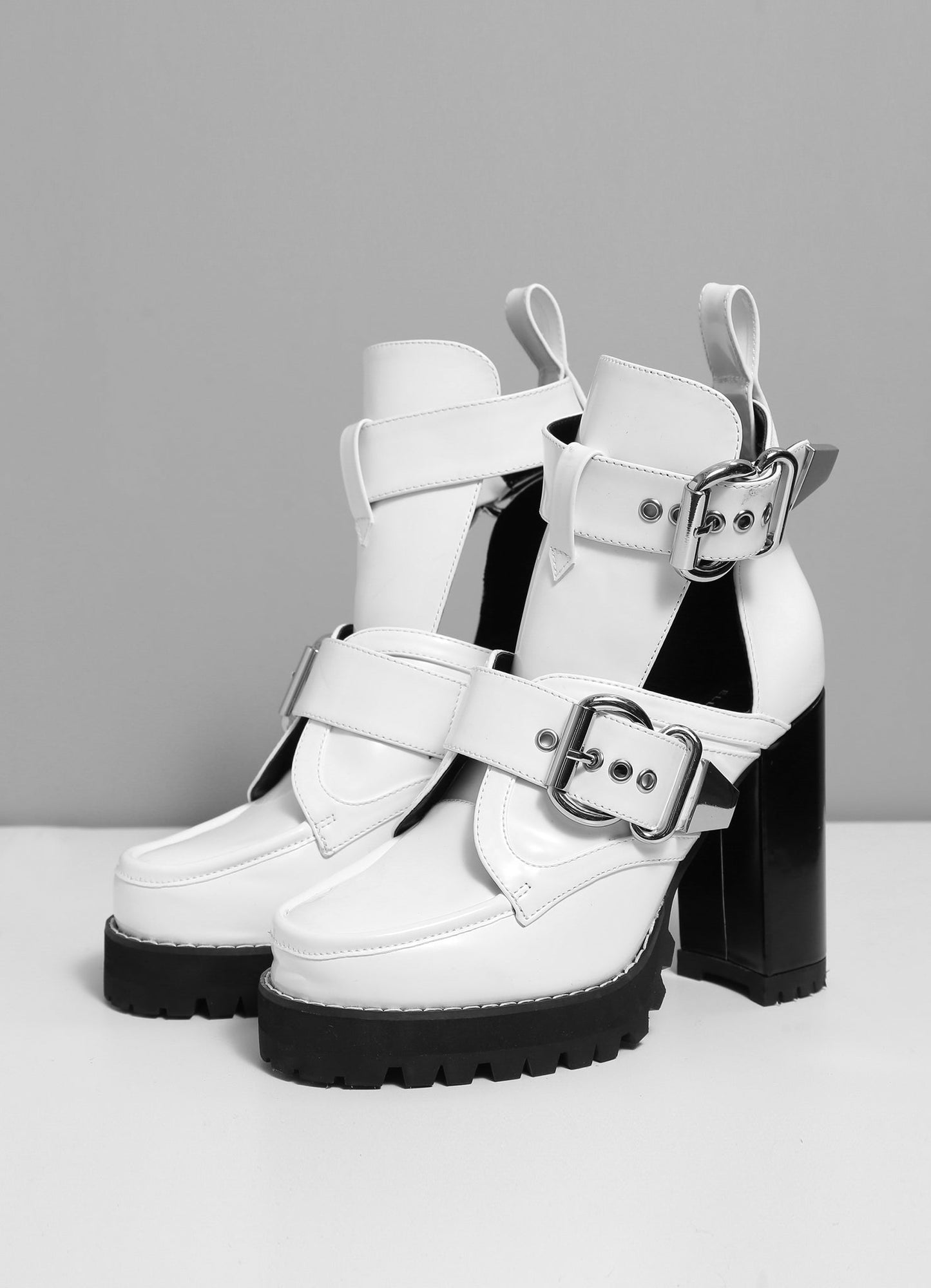 CRAVEN WHITE