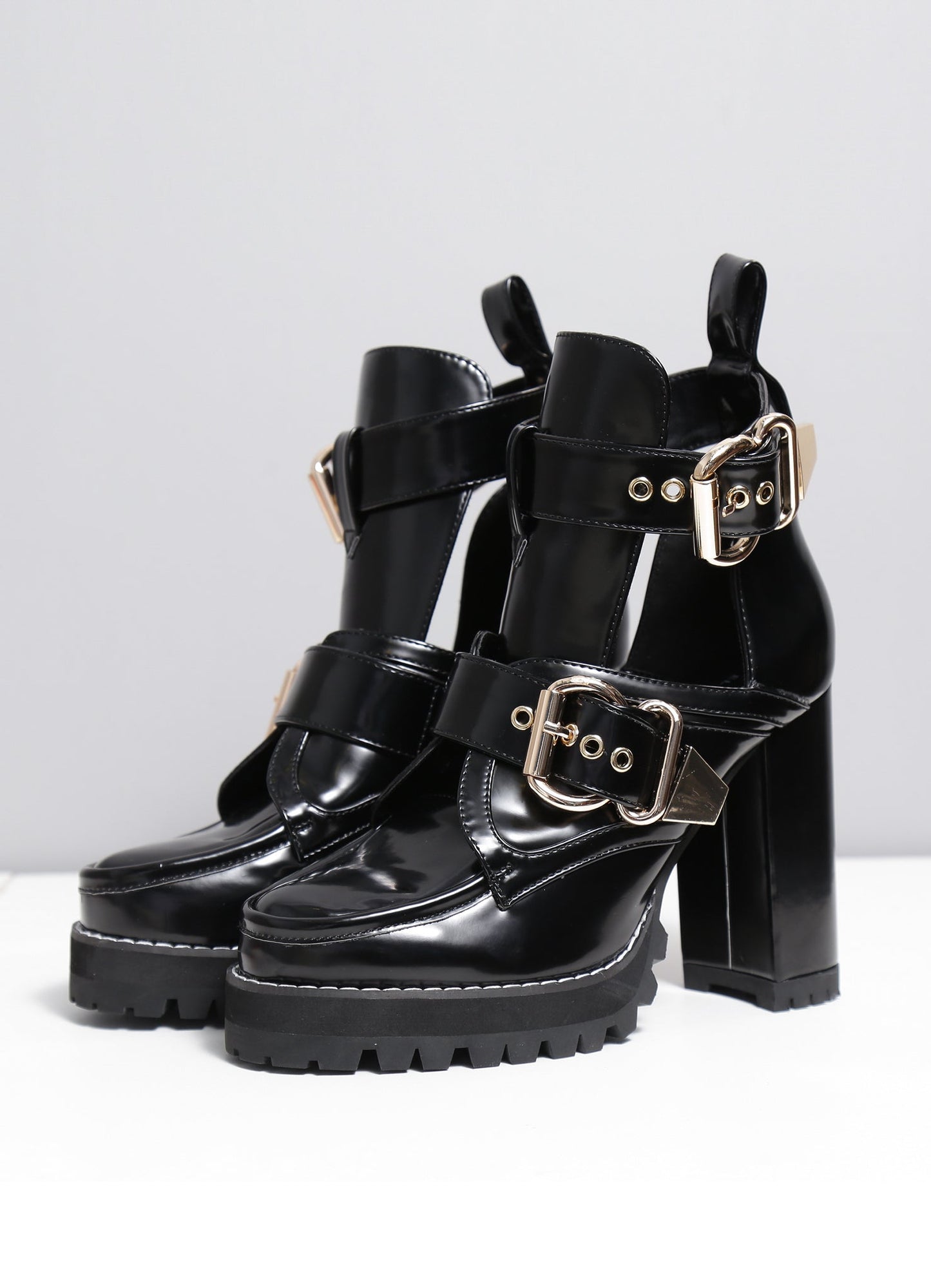 CRAVEN BLACK