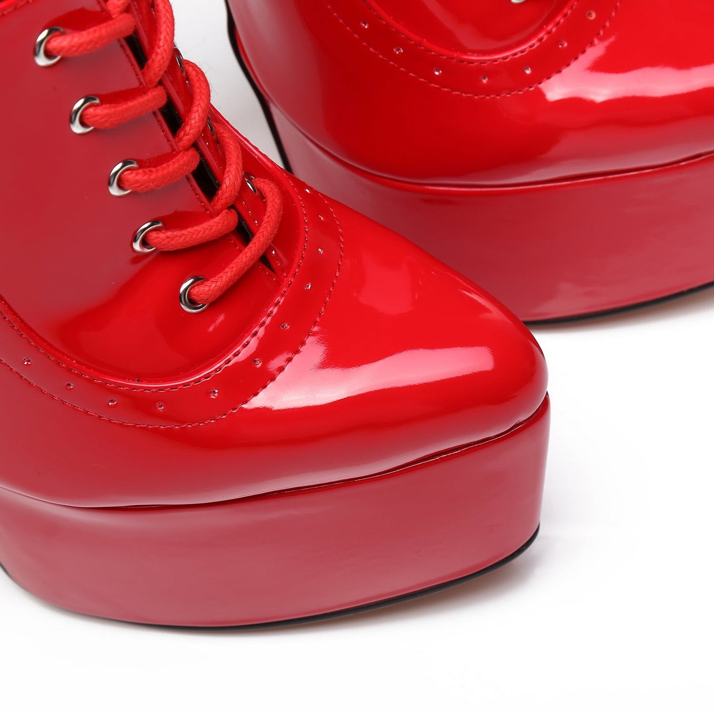 HYPNOTIC RED SHINY