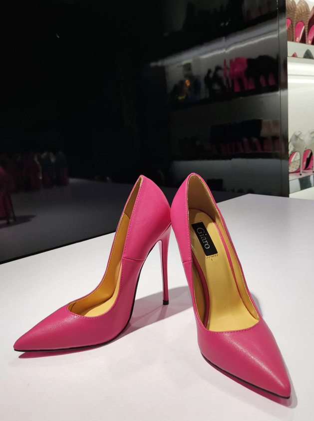 TAYA FUCHSIA MATTE