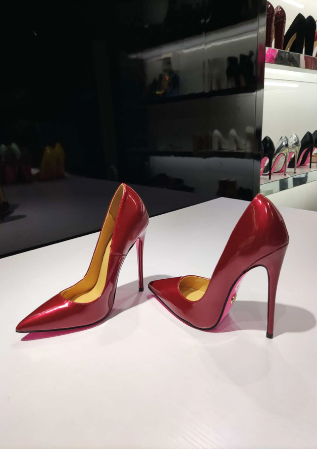 TAYA RED METALLIC