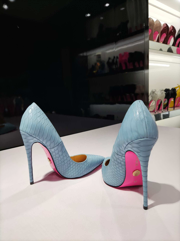 TAYA LIGHT BLUE SNAKE