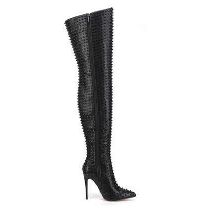 TINDRA BLACK / BLACK