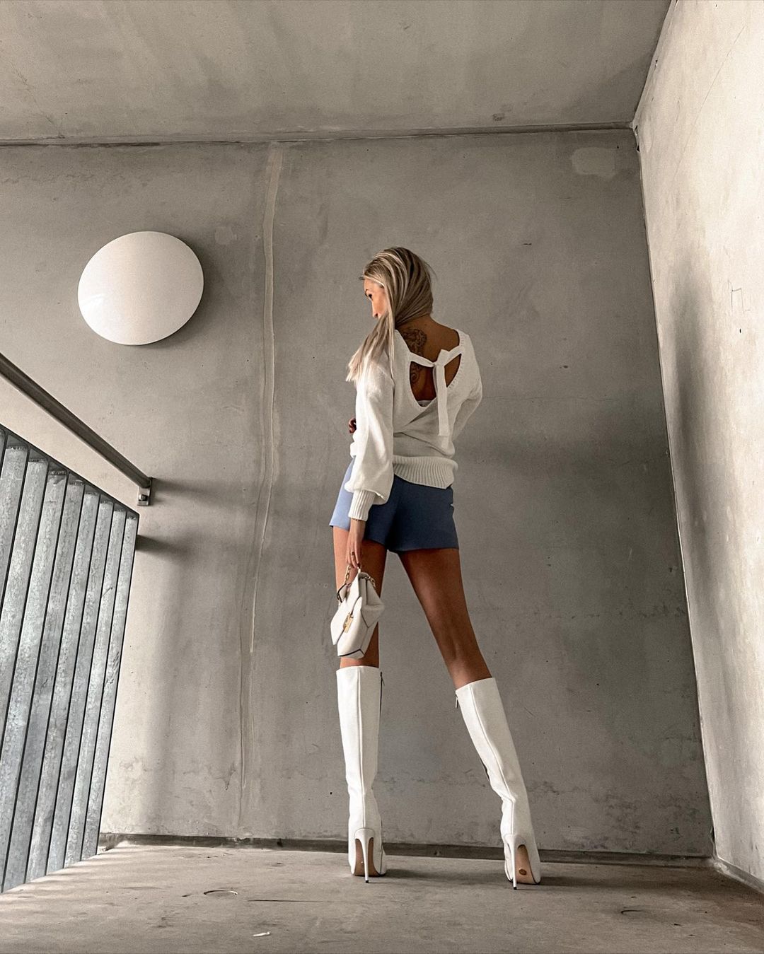 MILA WHITE MATTE
