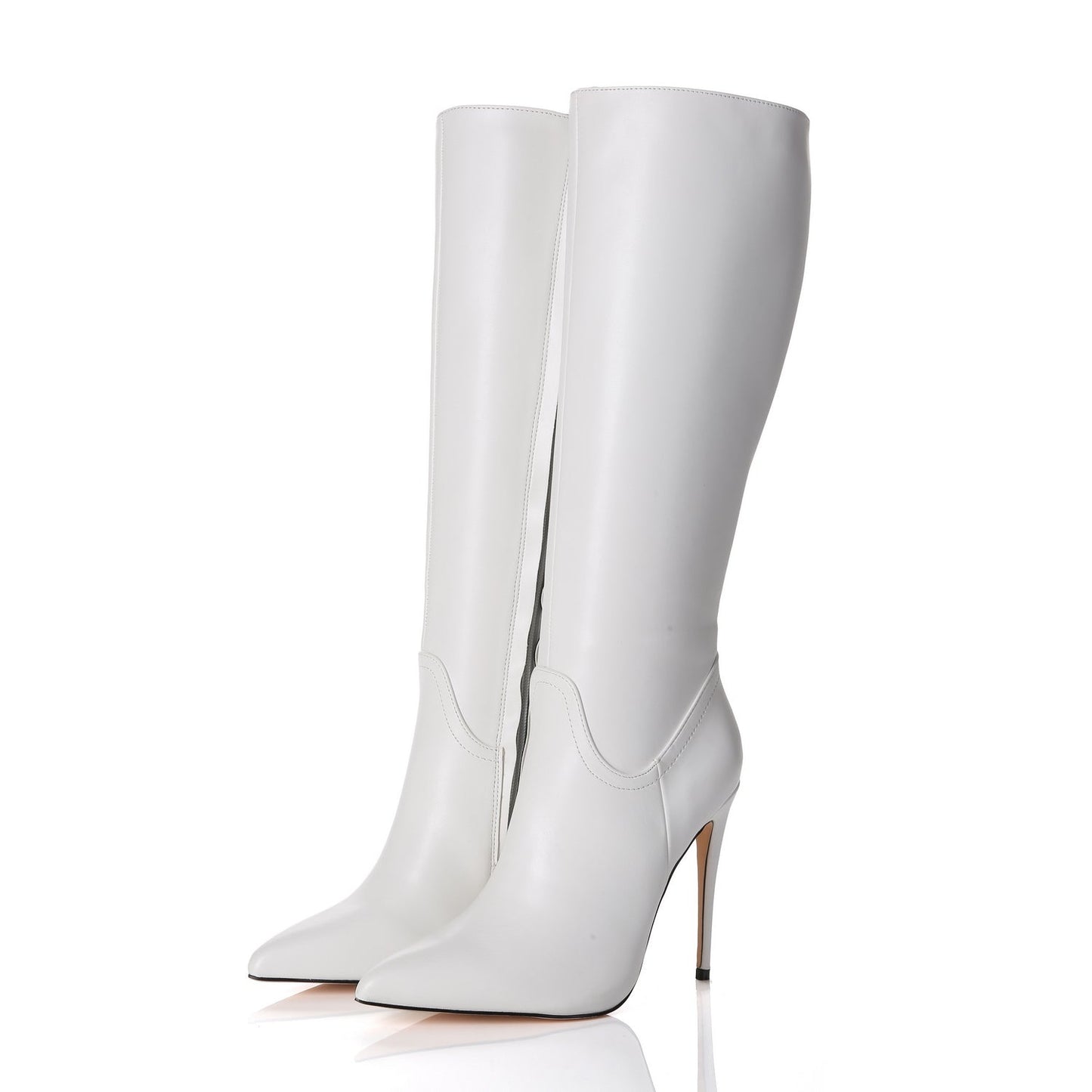 MILA WHITE MATTE
