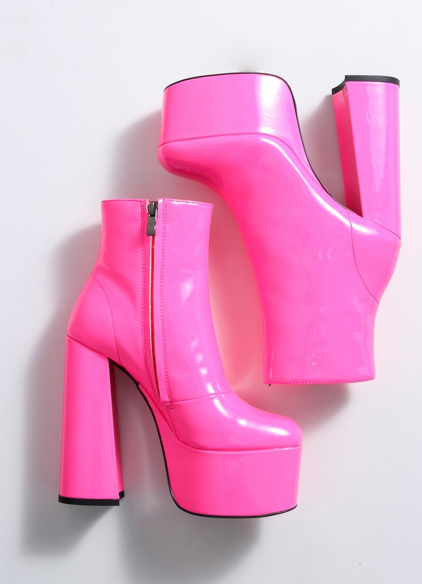 ANTONIA FUCHSIA SHINY