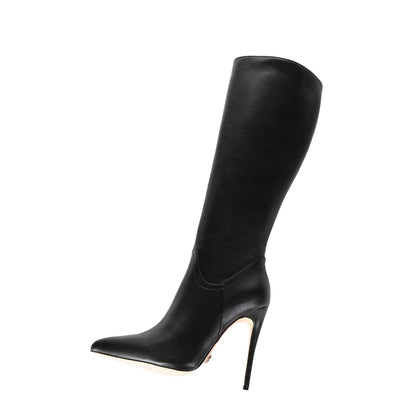 MILA BLACK MATTE