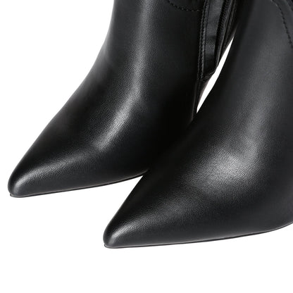 MILA BLACK MATTE