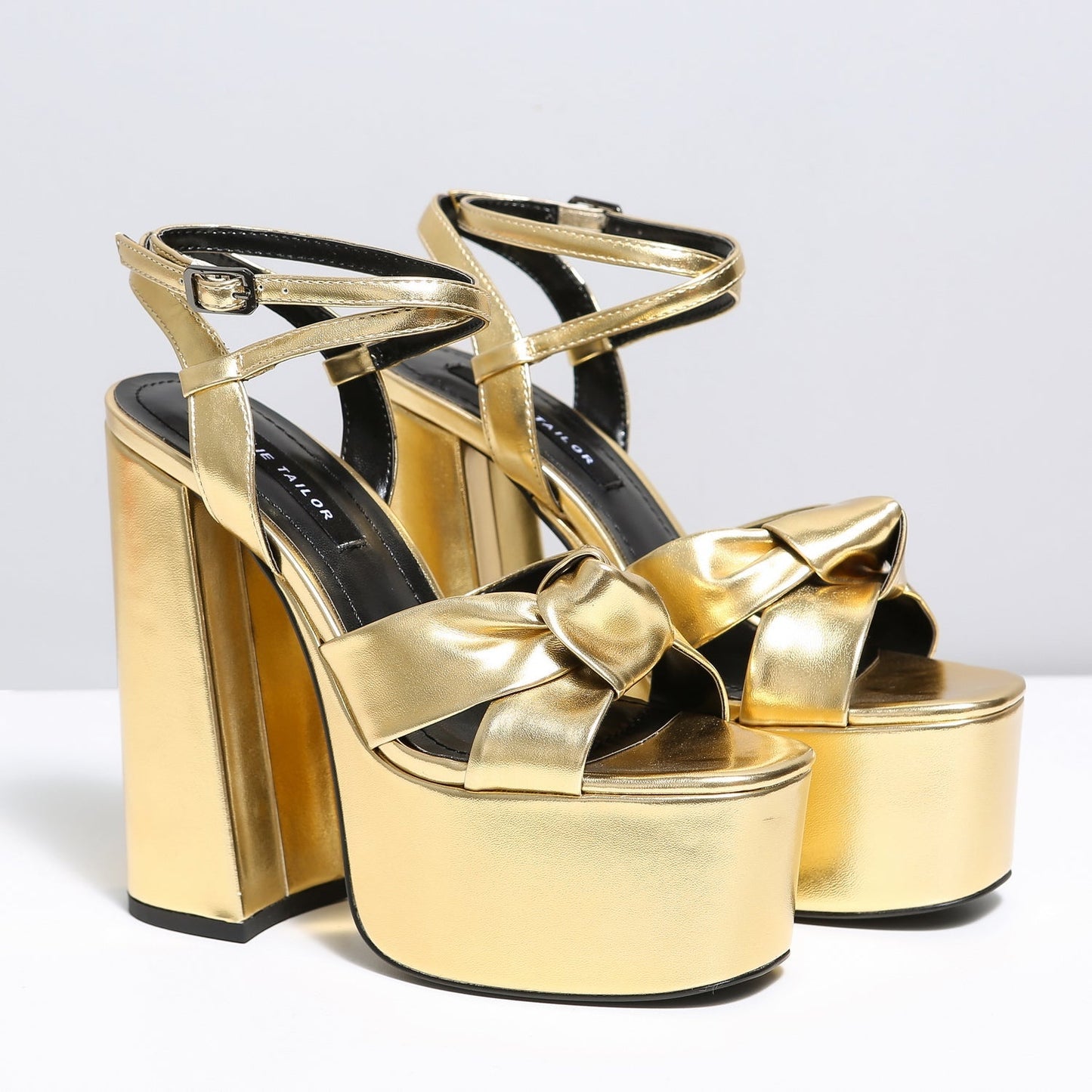 DOLLY GOLD MATTE