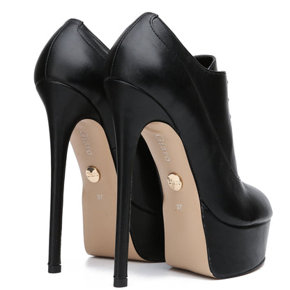 SASSY BLACK MATTE