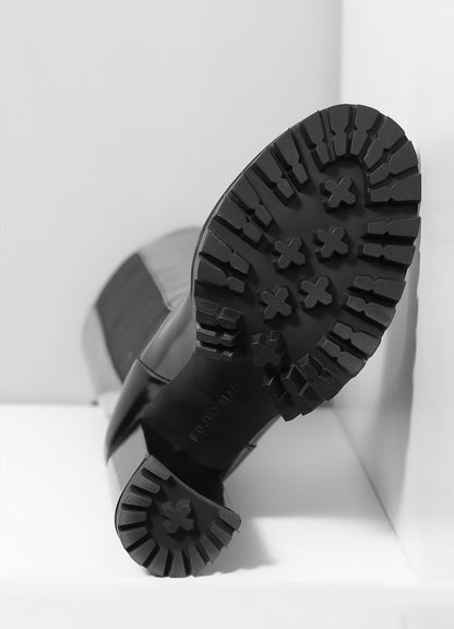 SCORPIUS BLACK