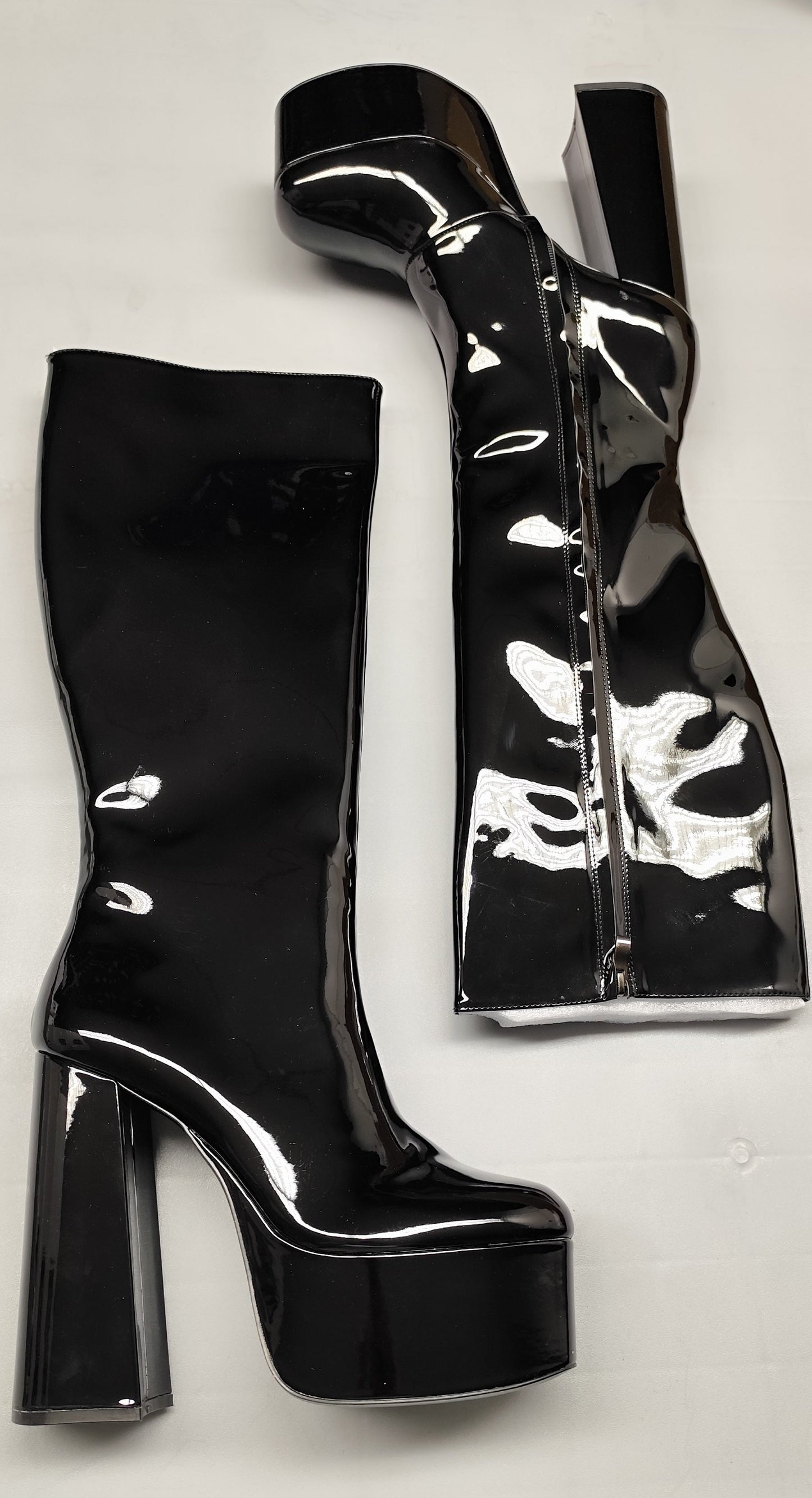 EMMY BLACK SHINY